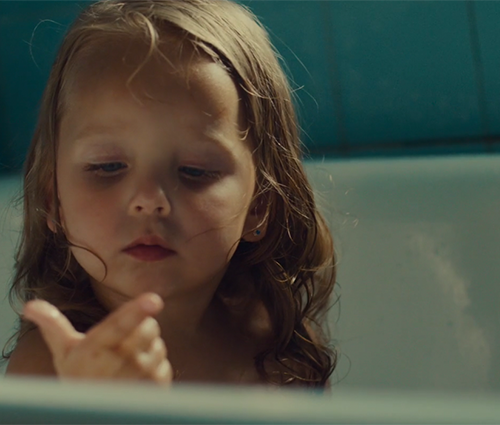 Mercedes Benz “Finger”