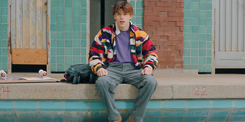 Juli tanzt “Anders”