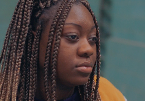 Juli tanzt “Verloren”